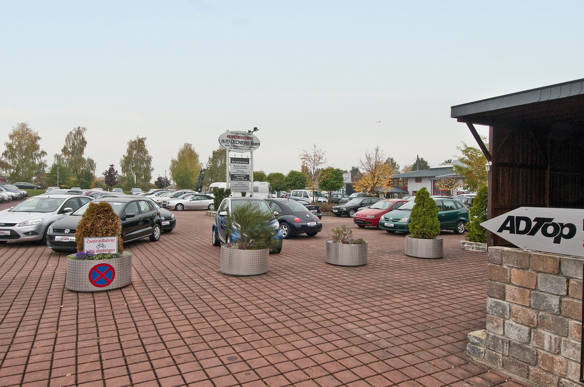 Auto günstig mieten Lage